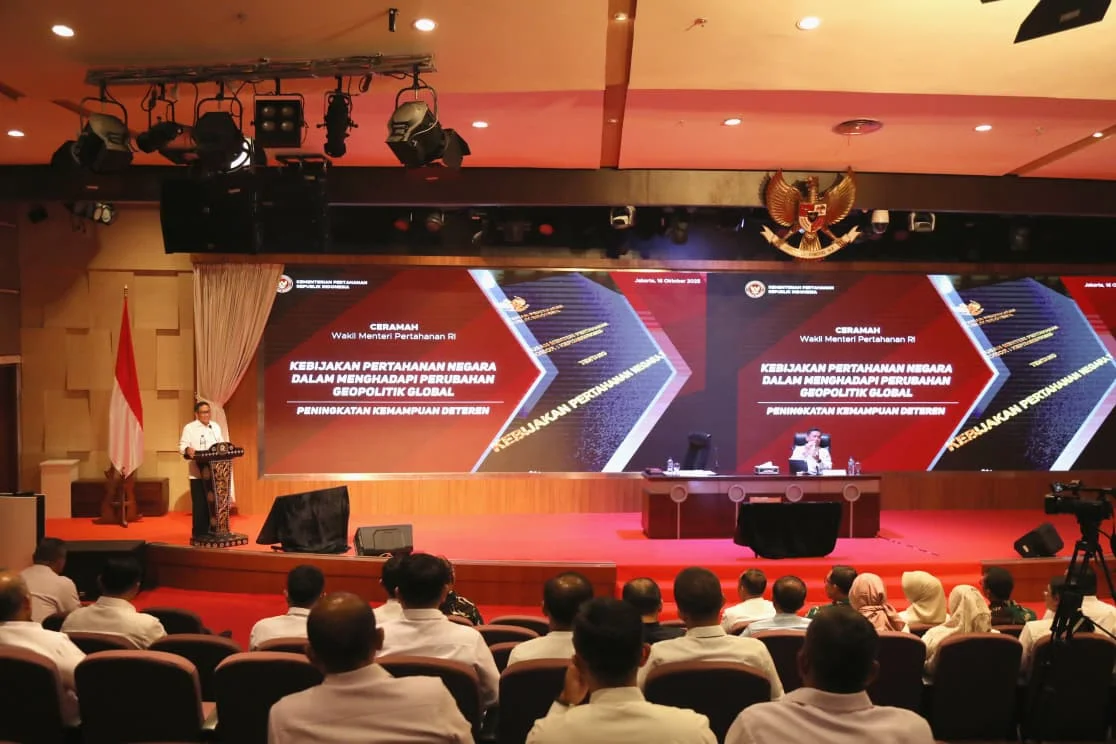 Wamenhan Tekankan Penguatan 🛡️ Deterensi Nasional dalam Kuliah Umum PPSA XXVI - Image 3