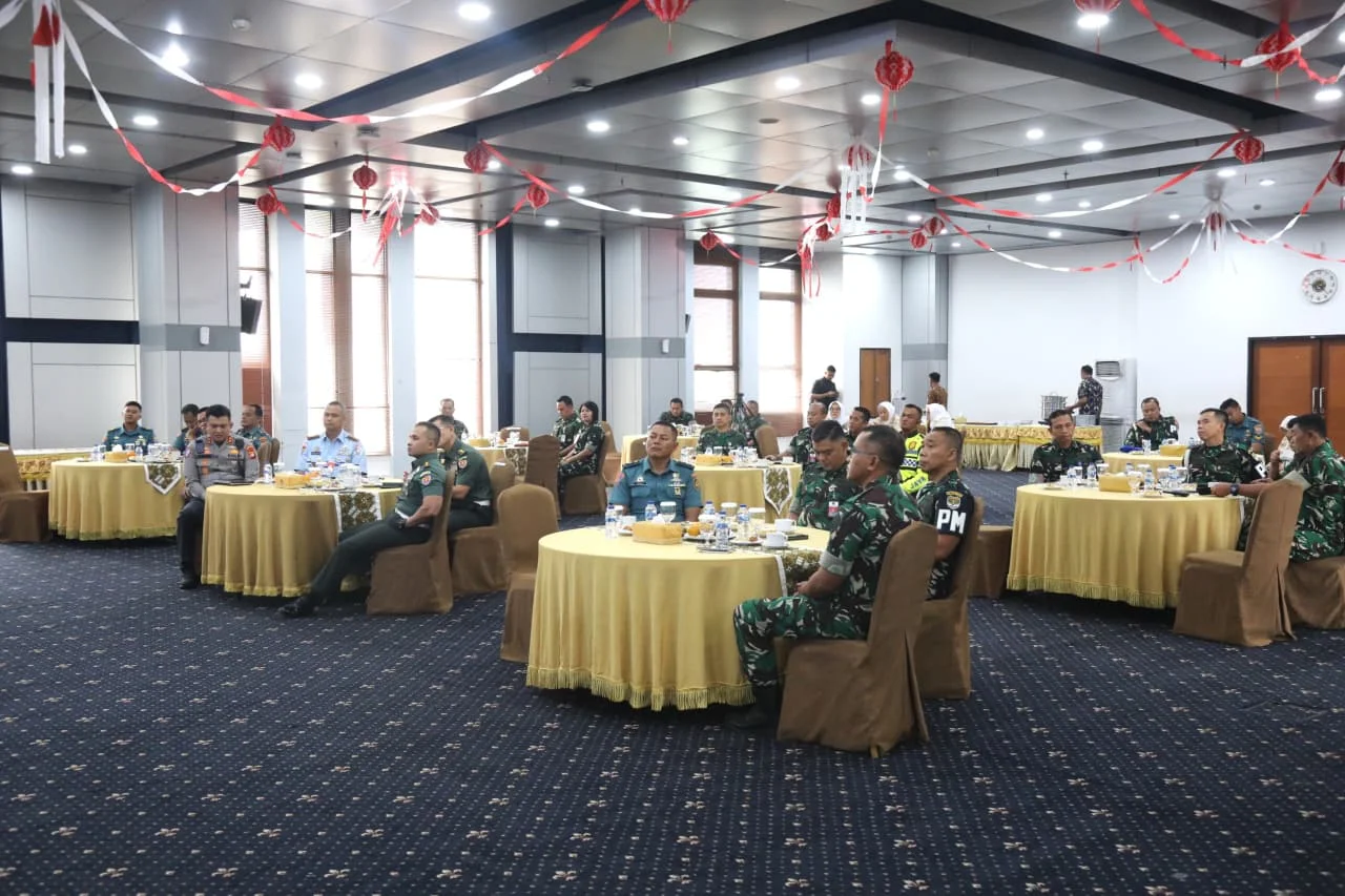 Kemhan Gelar Coffee ☕ Morning Perkuat Sinergi Aparat Penegak Hukum - Image 3