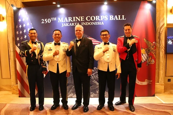 Dirjen Strahan Kemhan Hadiri Perayaan 🎖️ 250th Marine Corps Ball di Jakarta - Image 2