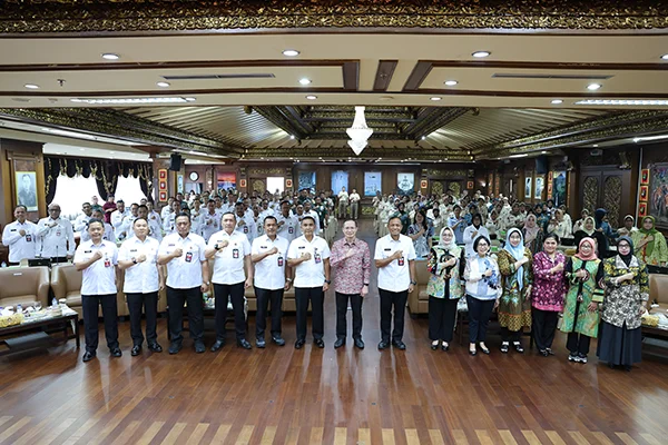 Talk Show 🎤 Rumah Tangga Harmonis untuk Kinerja Fantastis Ditjen Renhan Kemhan - Image 1