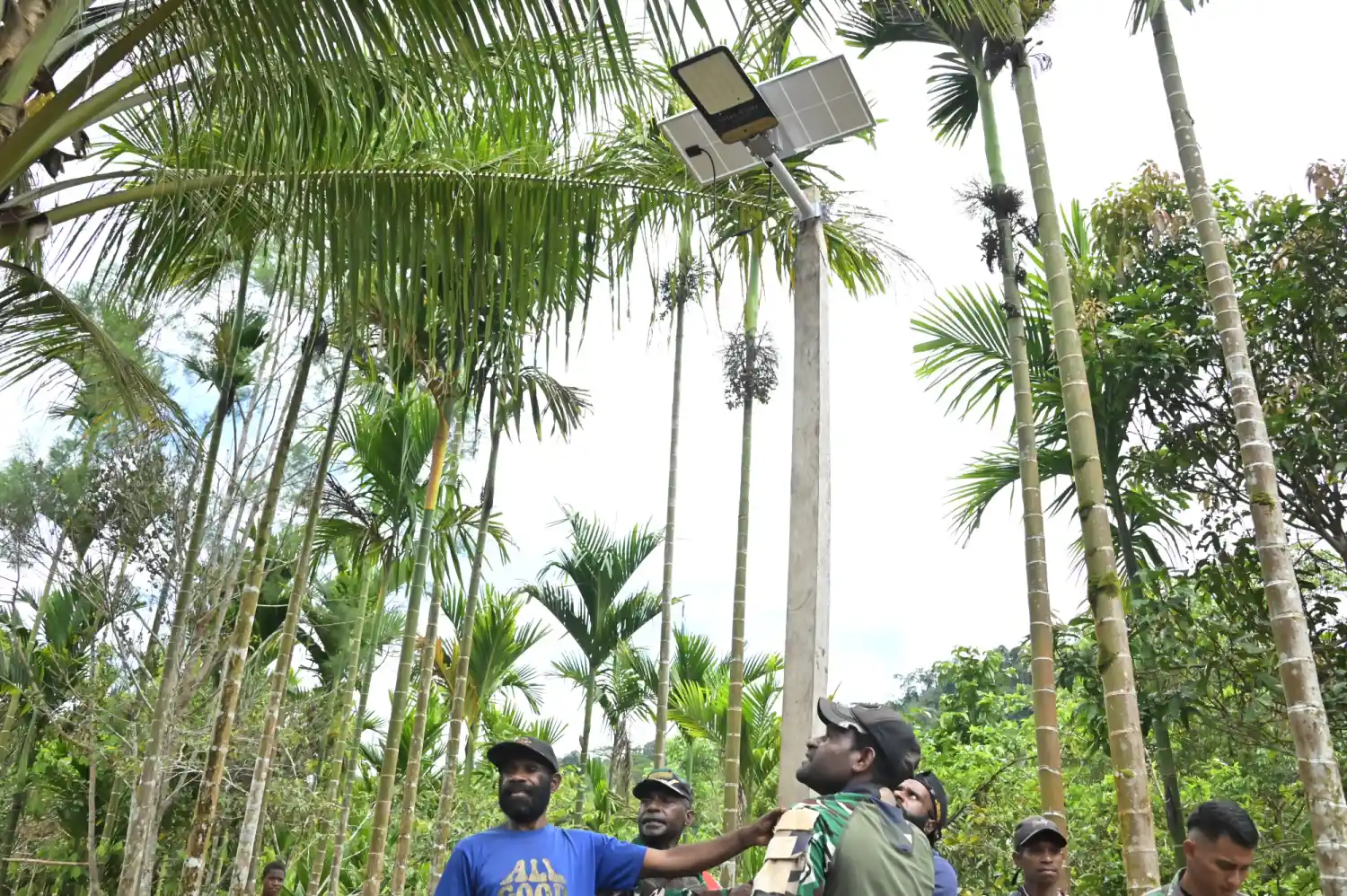 Jembatan Yebha 🌉 Swasembada: Akses Baru Warga Papua Pegunungan Dibangun Kemhan-TNI - Image 5