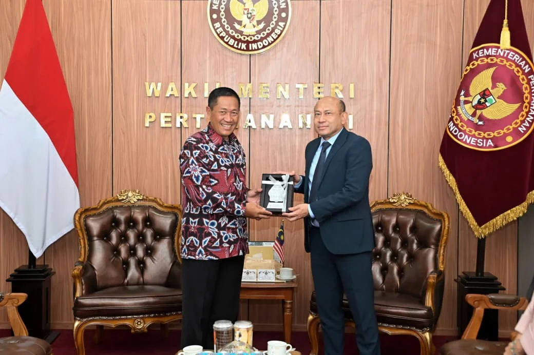 Wamenhan RI Terima Kunjungan Malaysia, Perkuat Ikatan Pertahanan Regional - Image 2