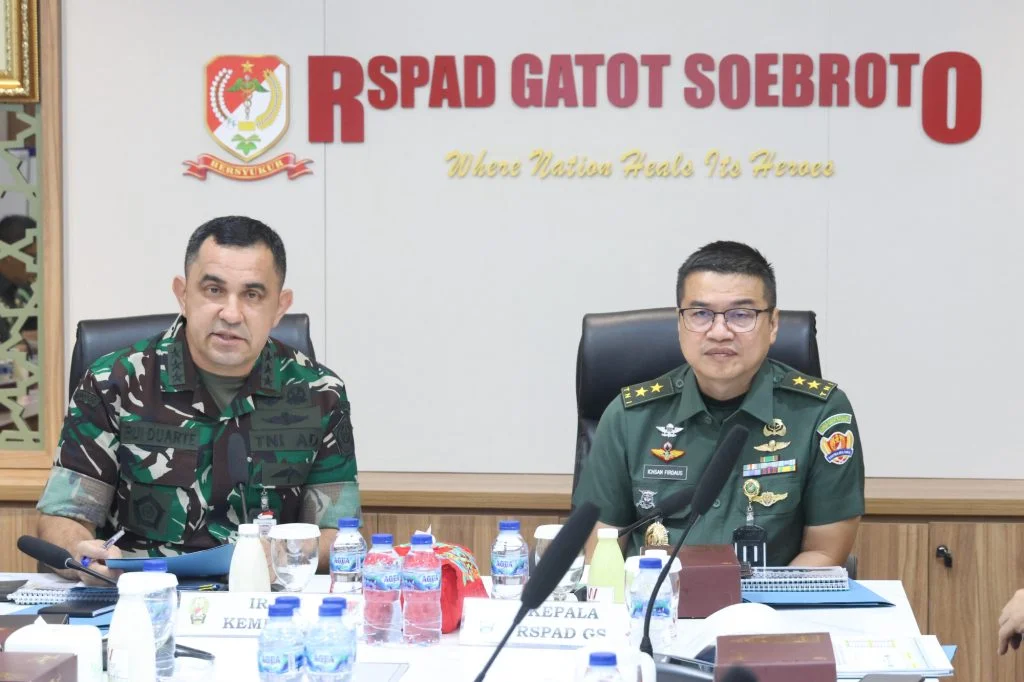 Irjen Kemhan Pimpin Rapat Strategis RSPAD Gatot Subroto - Image 1