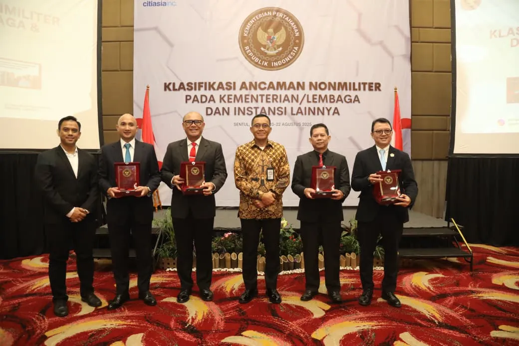 Kemhan Intensifkan Reformasi 📋 Birokrasi Hadapi Ancaman Non-Militer Era VUCA - Image 1