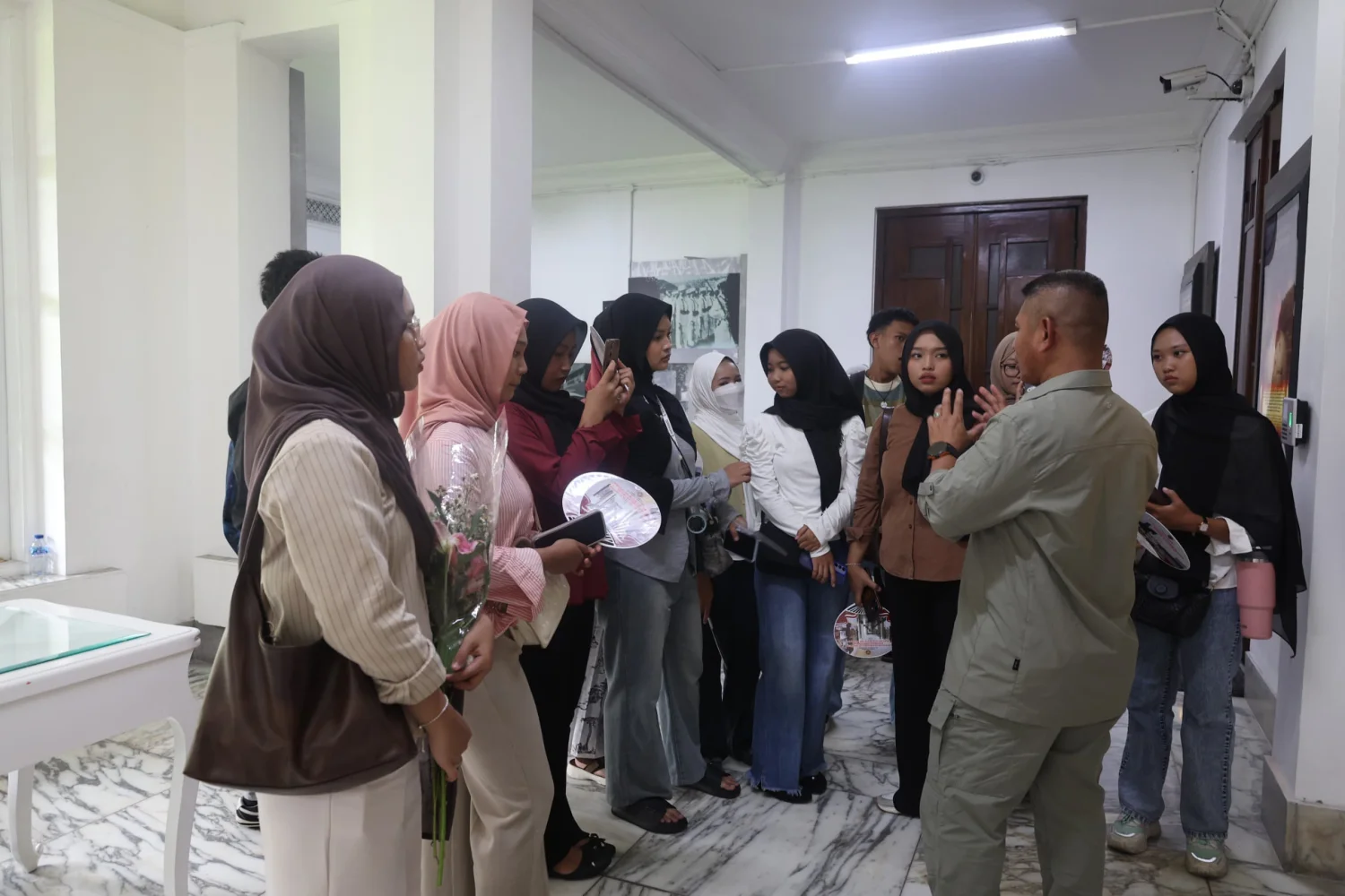 Kemhan Buka Kembali 🏛️ Lorong Sejarah untuk Umum, Hadirkan Edukasi Pertahanan Nasional - Image 3