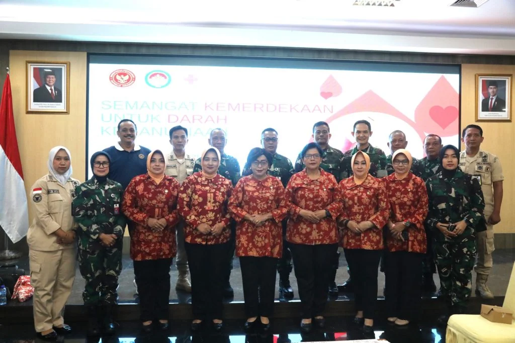 Kemhan Tunjukkan Kepedulian Lewat Donor Darah, 250 Kantong Berhasil Dikumpulkan! - Image 4