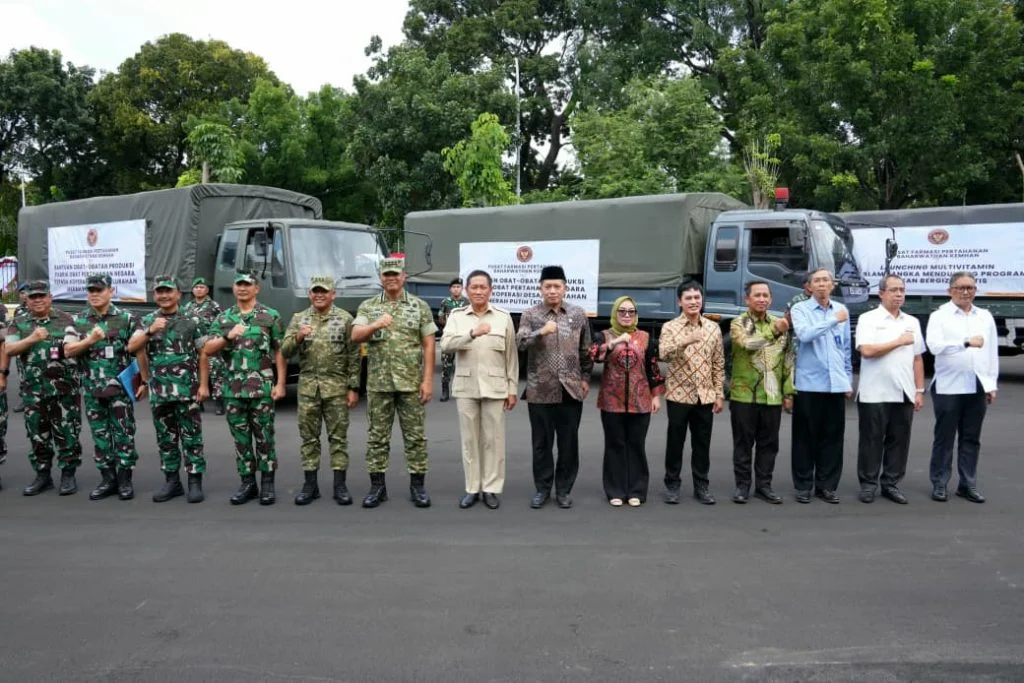 Kemhan Luncurkan Multivitamin 💊 Vitarma untuk Program Makan Bergizi Gratis, 4,8 Juta Tablet Disalurkan - Image 5