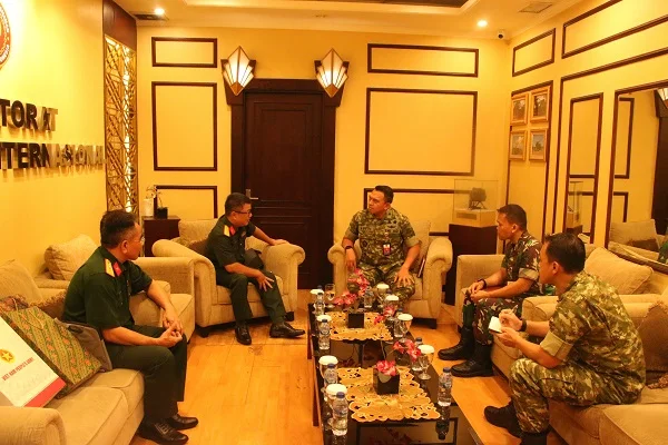 Kunjungan Atase 🇻🇳 Pertahanan Vietnam ke Ditjen Strahan Kemhan