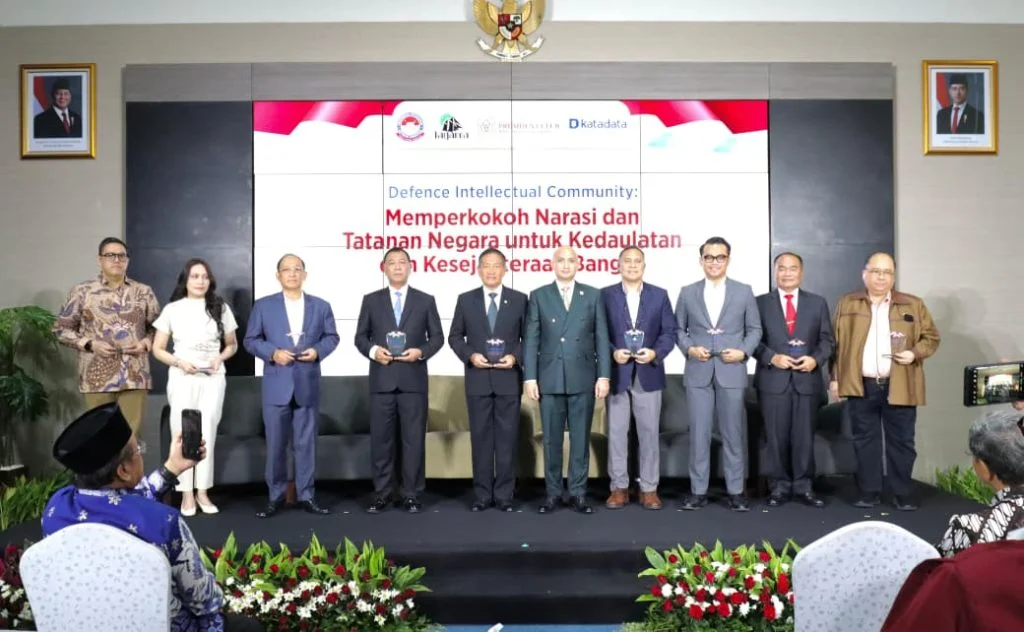 Wamenhan Tegaskan Pentingnya Defence Intellectual Management Hadapi NLW - Image 6