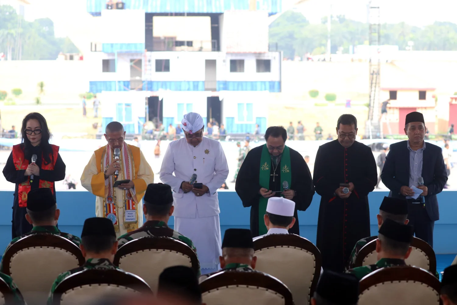 Menhan Hadiri Doa π Bersama dan Kirab Kebangsaan Peringatan HUT ke-80 TNI - Image 5