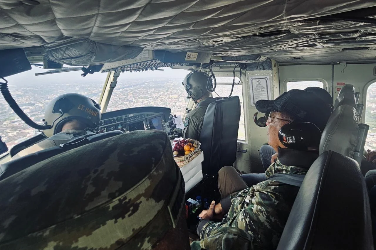 Menhan 🚁 Pimpin Satgas Kuala Aceh Tamiang, Alat Berat Siap Dikerahkan - Image 2