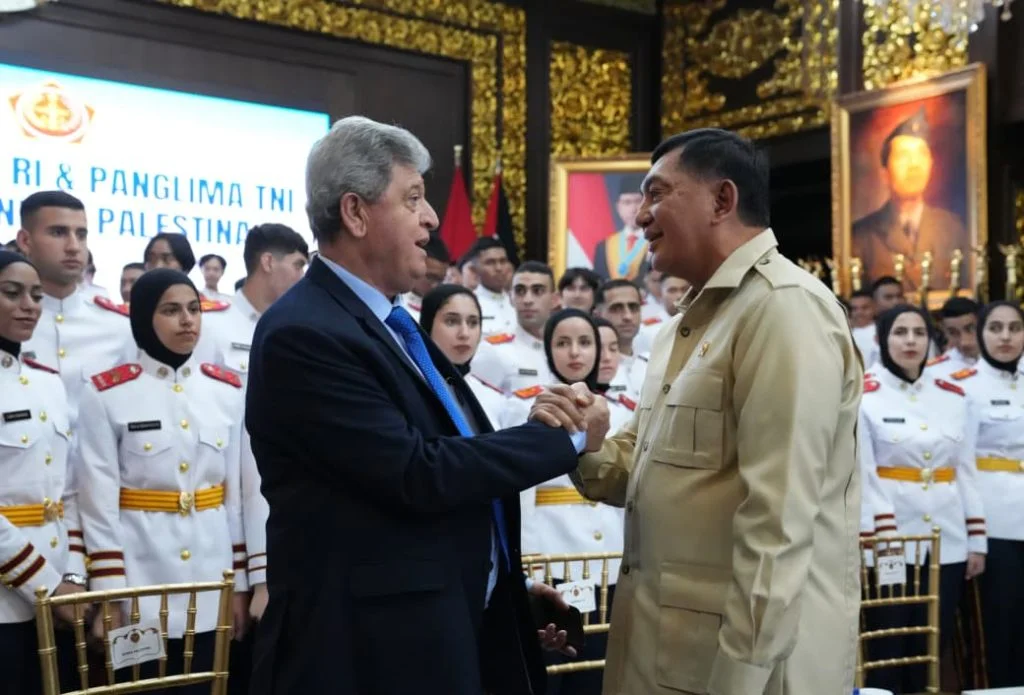 Menhan-Panglima TNI Terima Kadet Palestina: Wujud Solidaritas RI - Image 5
