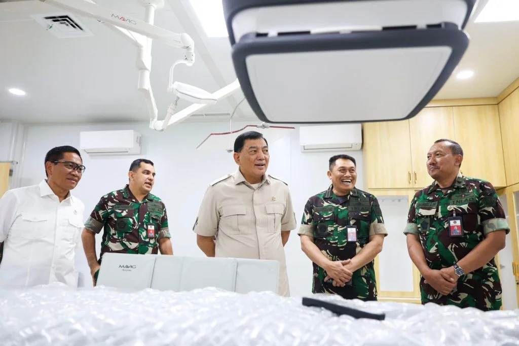 Menhan Sjafrie Inspeksi Langsung Fasilitas Kesehatan Berstandar Dunia - Image 2
