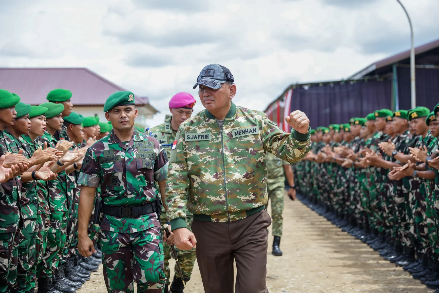 Menhan Sjafrie 🎖️ Perkuat Pembinaan Prajurit Silampari - Image 2