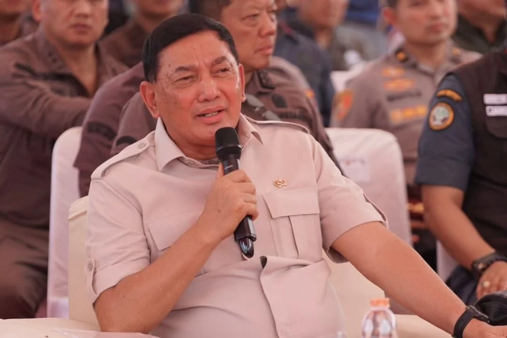 Menhan Sjafrie ⚖️ Pimpin Operasi Penertiban Tambang Nikel Morowali - Image 2