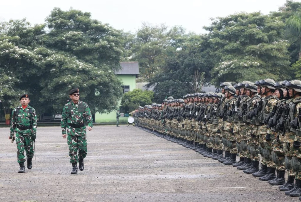 Penutupan Latsarmil Komcad 🎖️ PT Chandra Asri Pacific, Wujud Nyata Sinergi Dunia Usaha dan Pertahanan Negara - Image 2