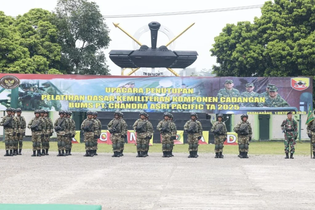 Penutupan Latsarmil Komcad 🎖️ PT Chandra Asri Pacific, Wujud Nyata Sinergi Dunia Usaha dan Pertahanan Negara - Image 4
