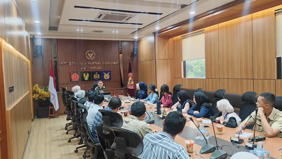 Kemhan Gelar Penyuluhan 🎓 Bela Negara Untuk Mahasiswa Magang di Biro Hukum - Image 6