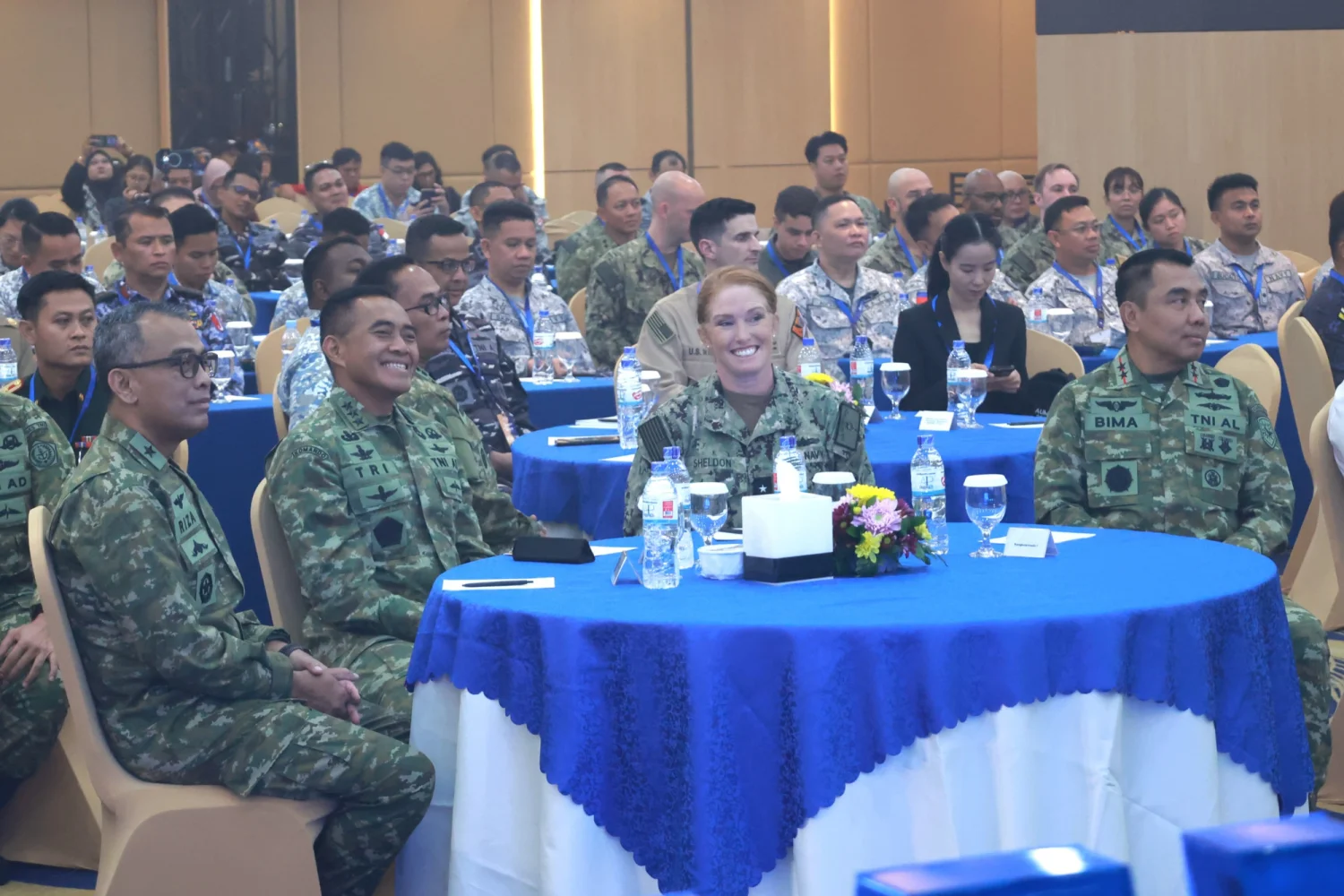 Sekjen Kemhan RI 🌊 Buka Latihan Maritim AUMX 2025 - Image 2