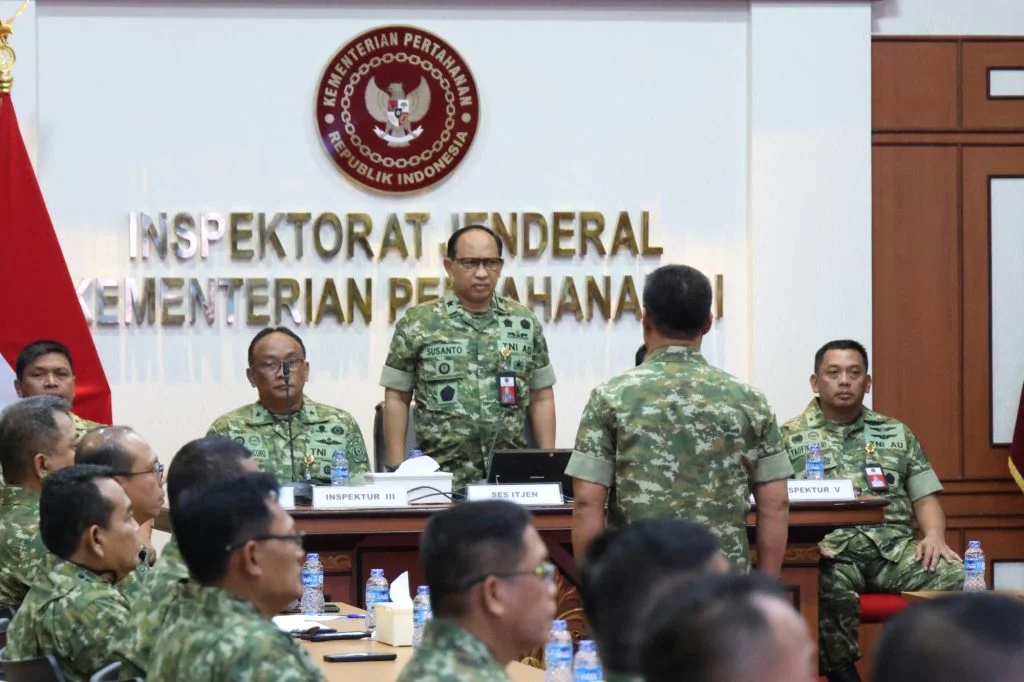 Ses Itjen Kemhan 🎖️ Tekankan Kode Etik Auditor dalam Jam Pimpinan - Image 1