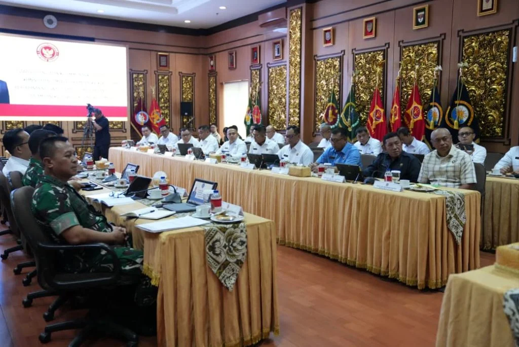 Wamenhan Tekankan Kepemimpinan 🤝 Kolaboratif dalam Kunjungan Sespimti Polri - Image 2