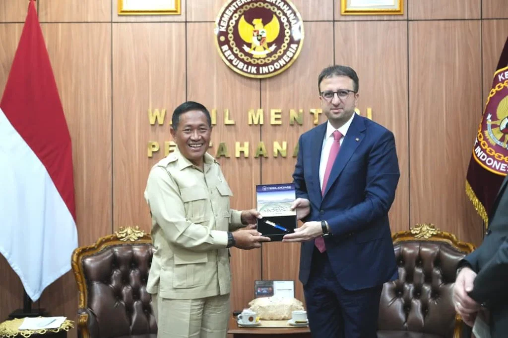 Wamenhan RI 🤝 CEO ASELSAN Turki Bahas Modernisasi Alutsista TNI - Image 2