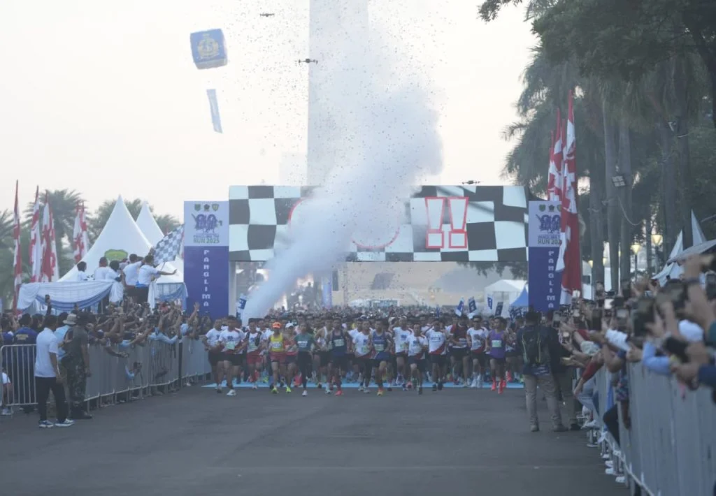 Wamenhan RI Tunjukkan Sinergitas dalam Panglima TNI Run HUT ke-80 - Image 2